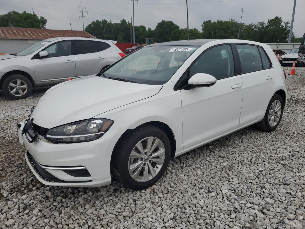 VOLKSWAGEN GOLF 2020