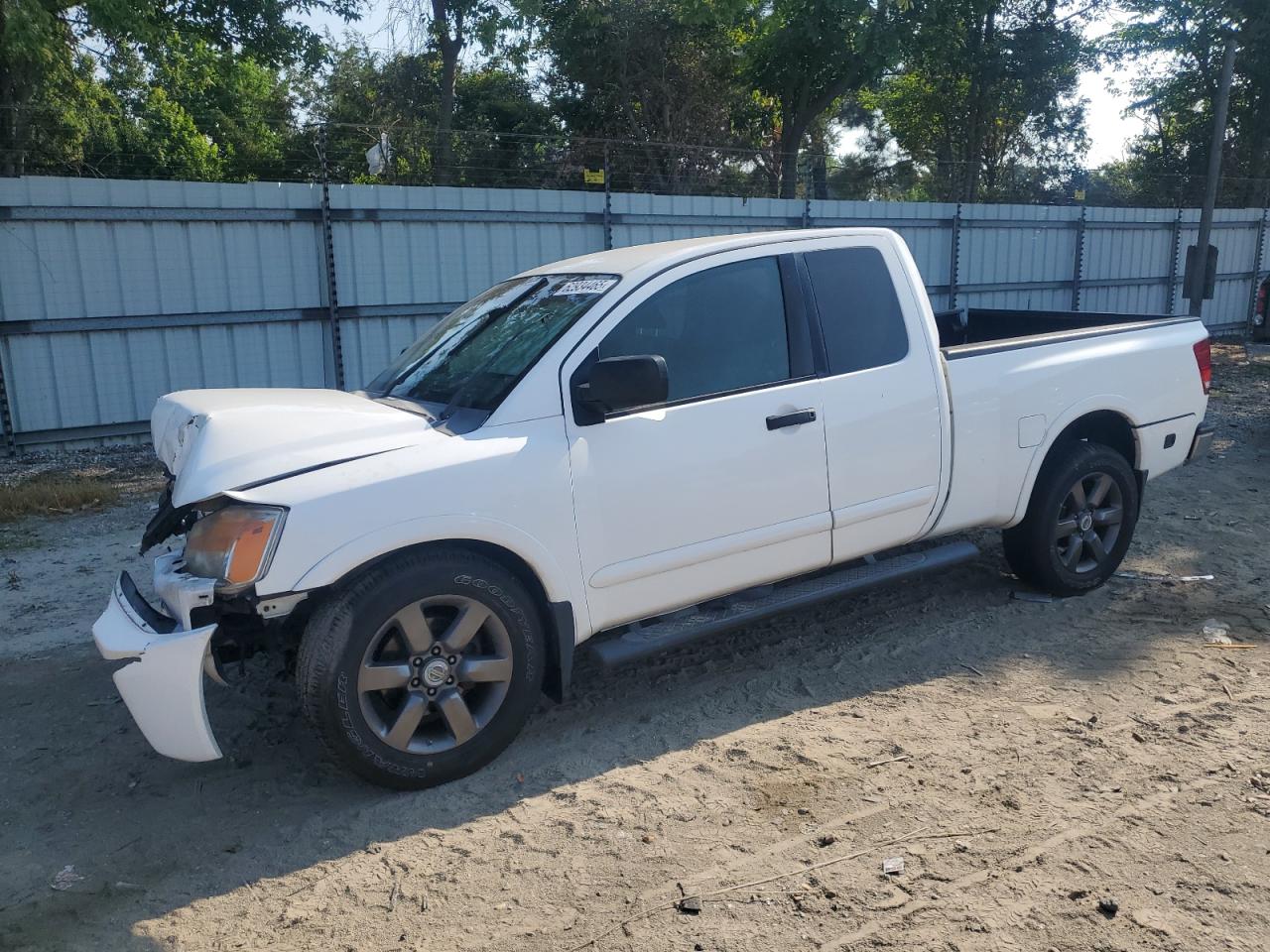 NISSAN TITAN S 2012