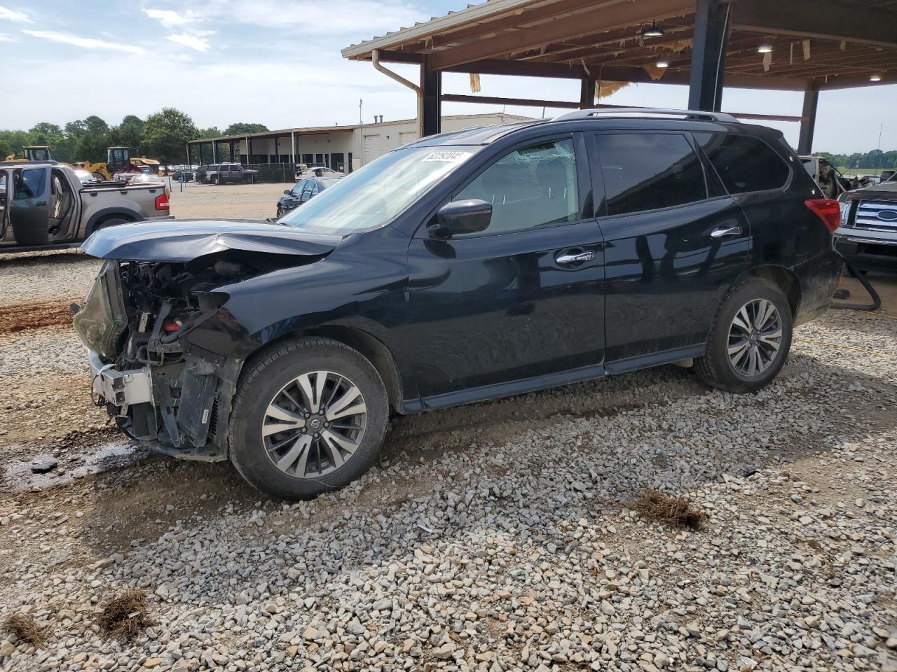 NISSAN PATHFINDER 2020
