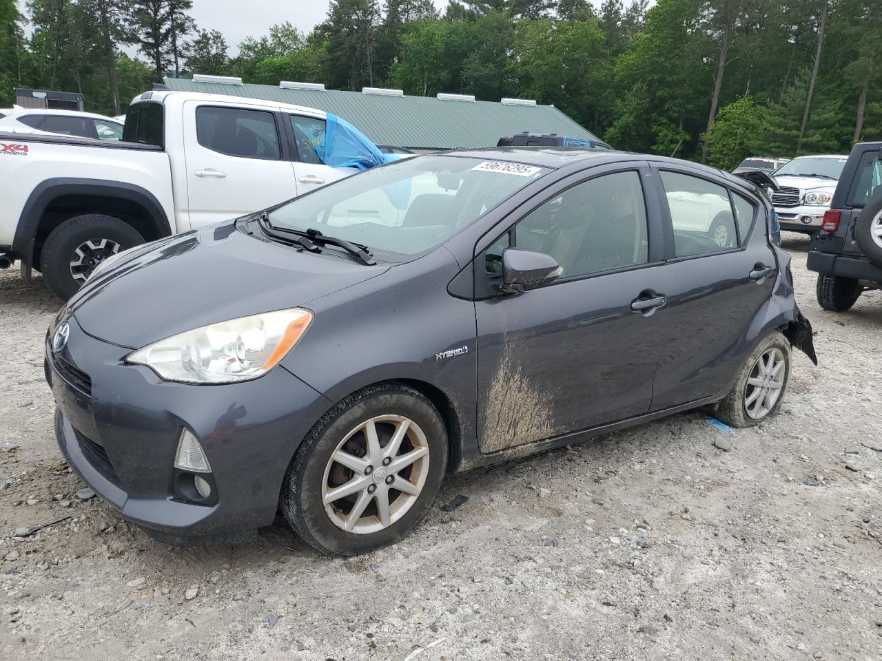 TOYOTA PRIUS C 2013