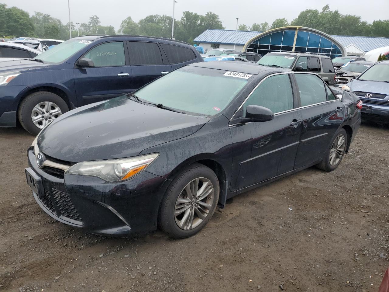 TOYOTA CAMRY LE 2016