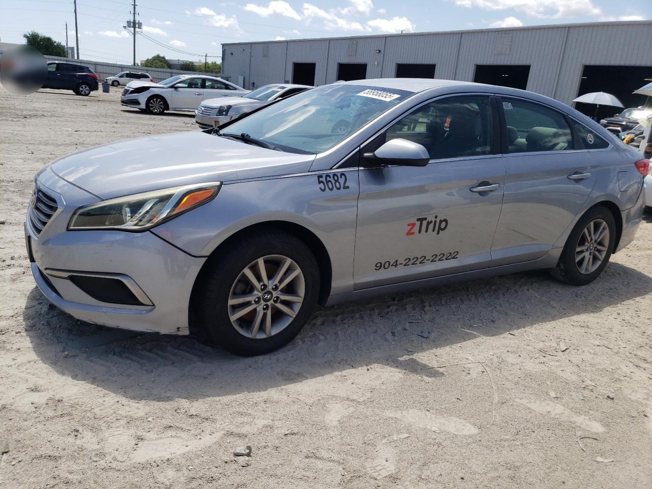 HYUNDAI SONATA SE 2017