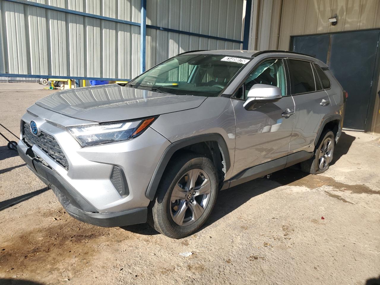 TOYOTA RAV4 XLE 2023