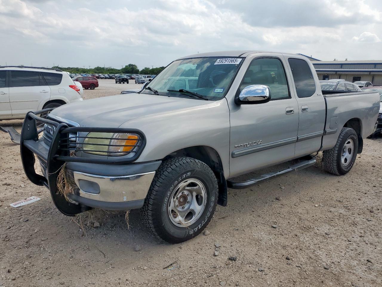 TOYOTA TUNDRA ACC 2002