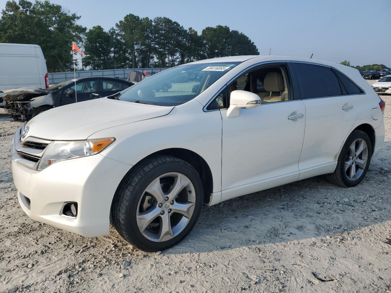 TOYOTA VENZA LE 2013