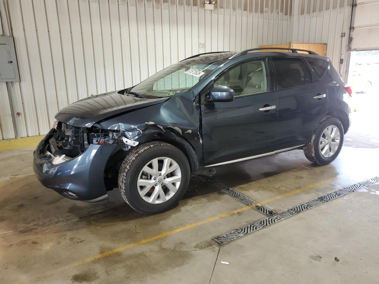 NISSAN MURANO S 2011