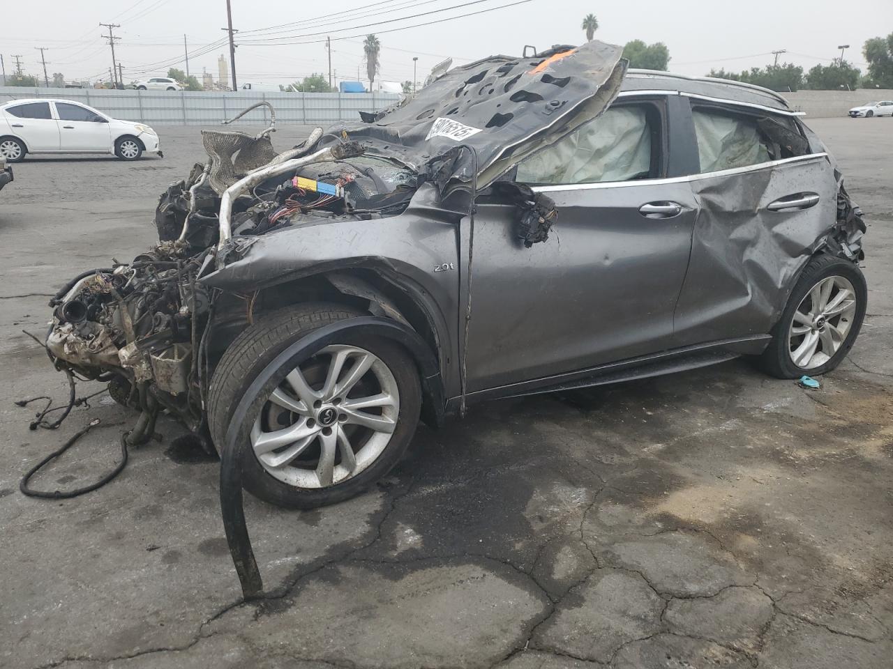 INFINITI QX30 BASE 2017