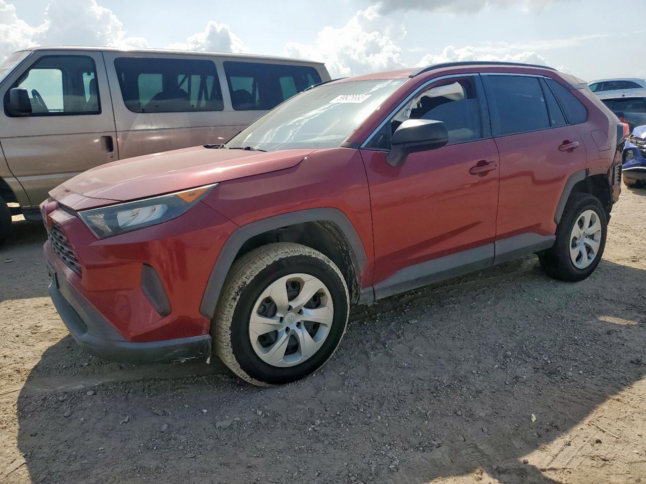 TOYOTA RAV4 LE 2020