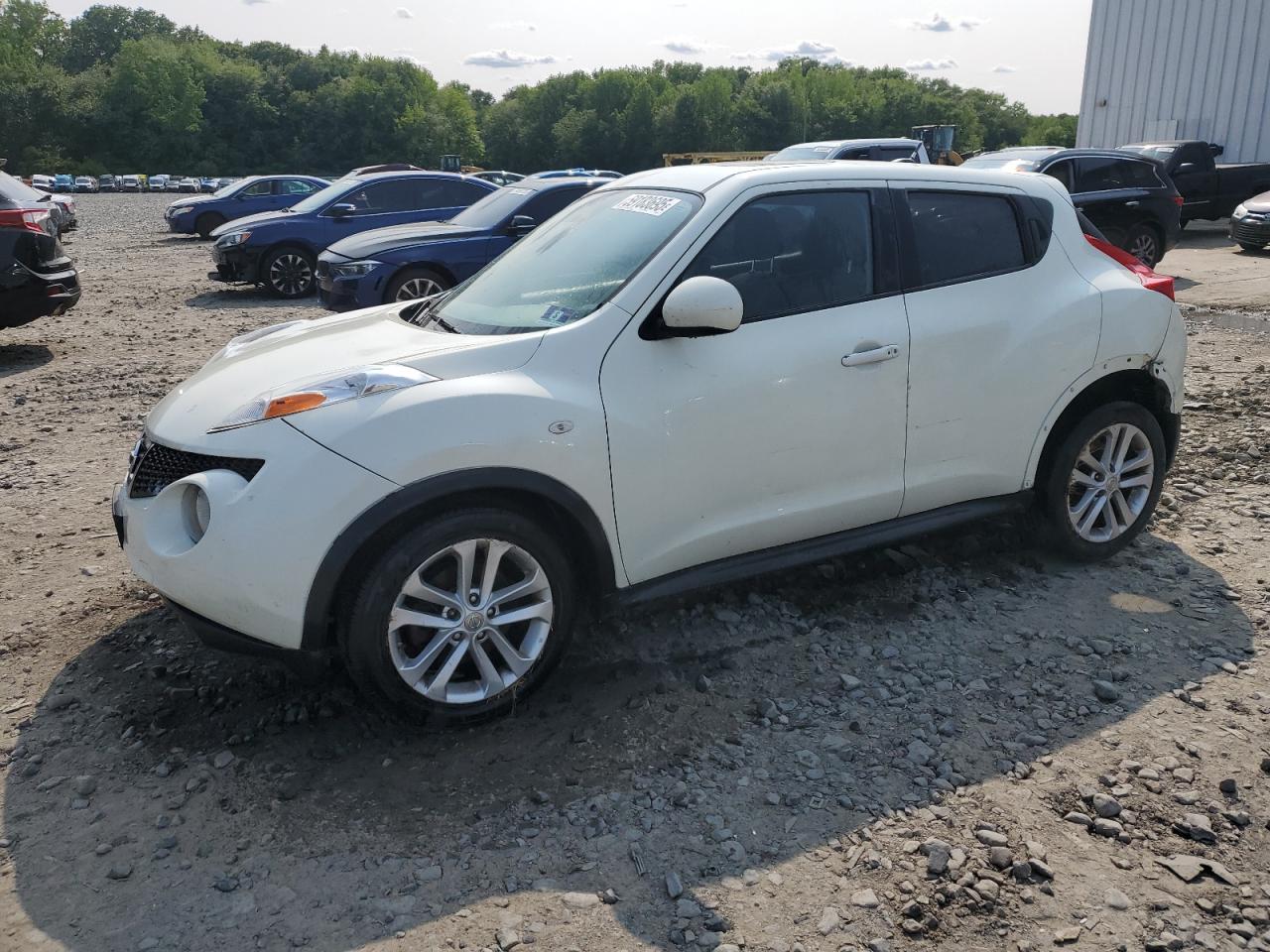 NISSAN JUKE S 2011