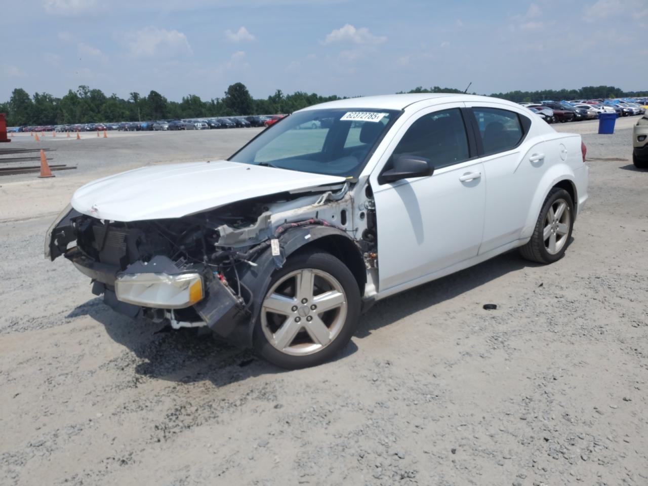 DODGE AVENGER 2013