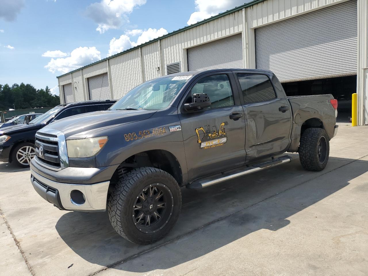 TOYOTA TUNDRA CRE 2013