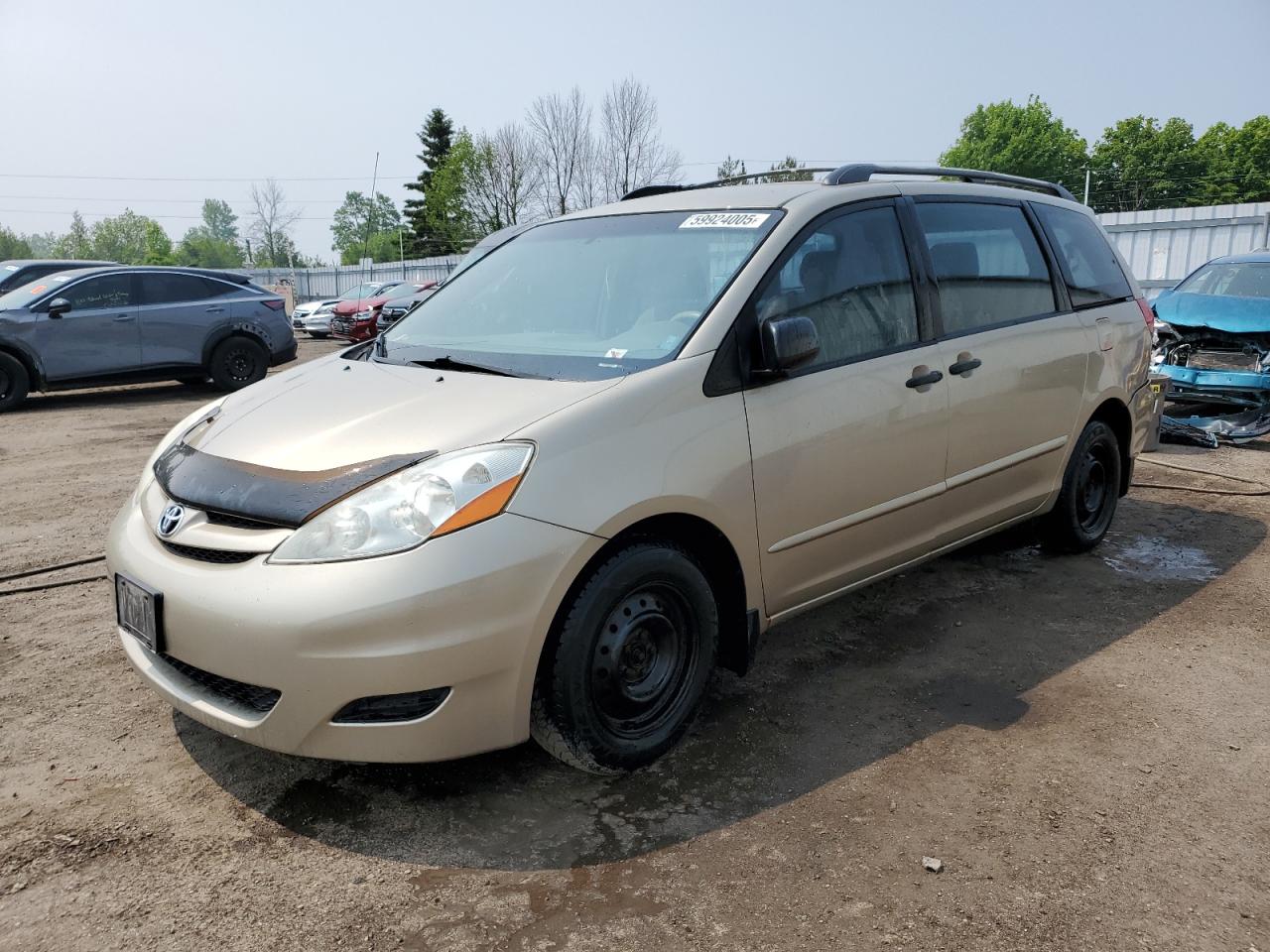 TOYOTA SIENNA CE 2006