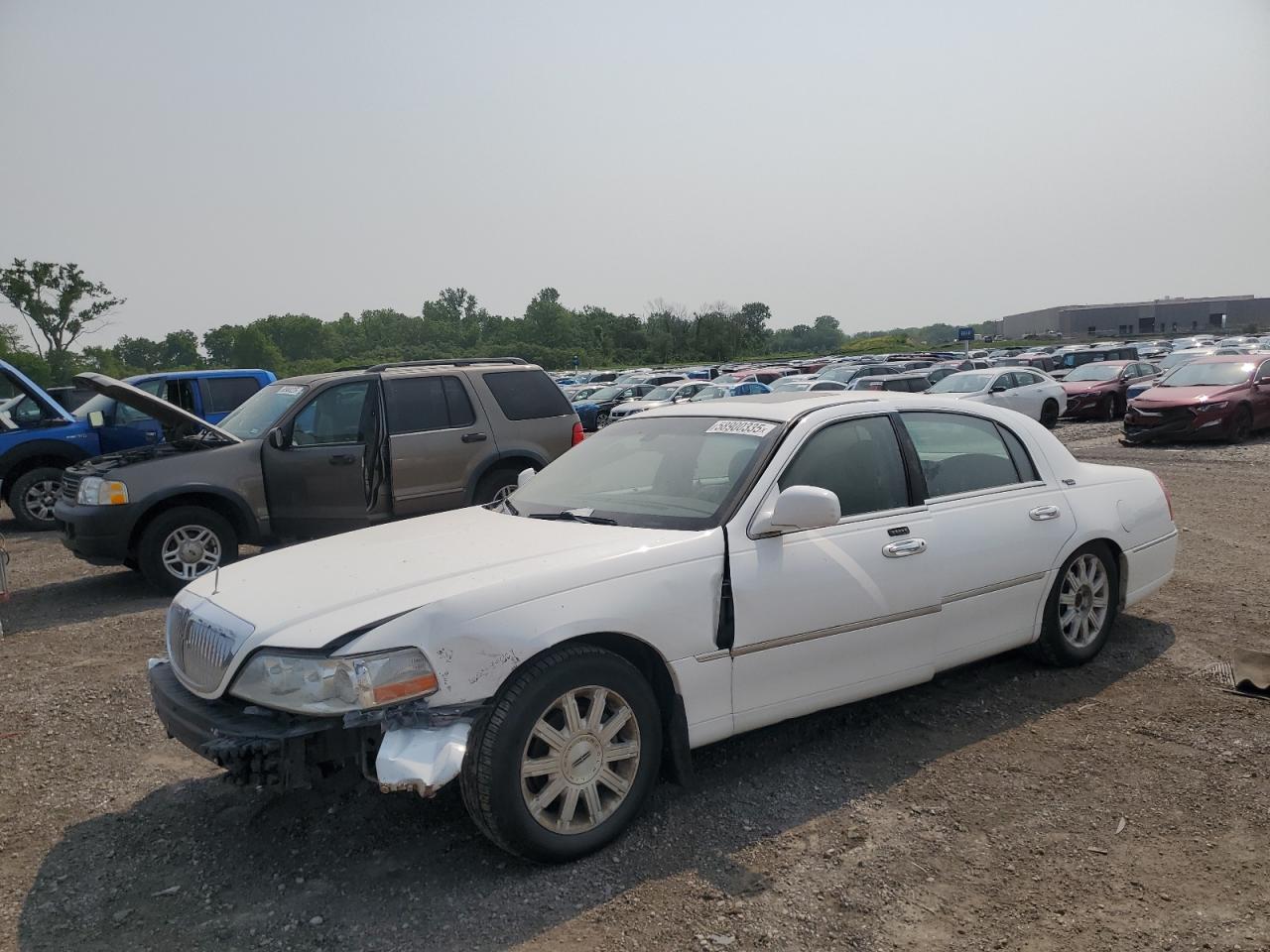 LINCOLN TOWN CAR S 2007