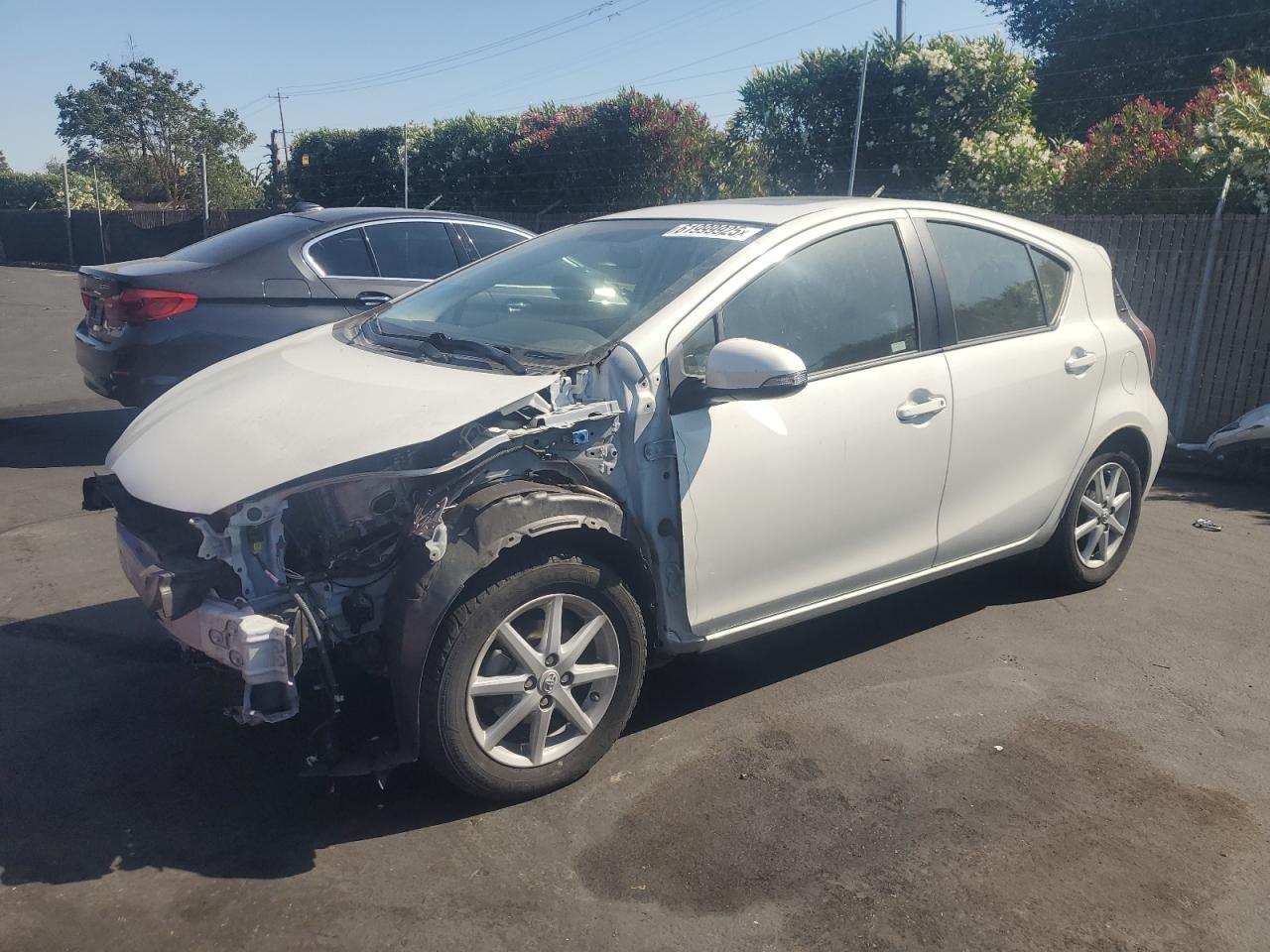 TOYOTA PRIUS C 2016