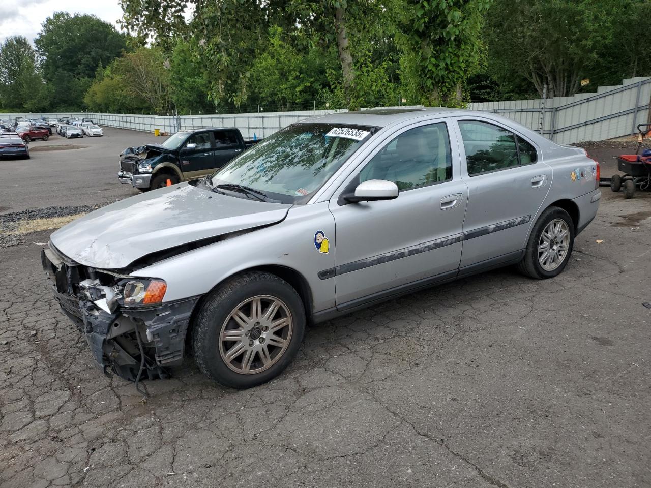 VOLVO S60 2004