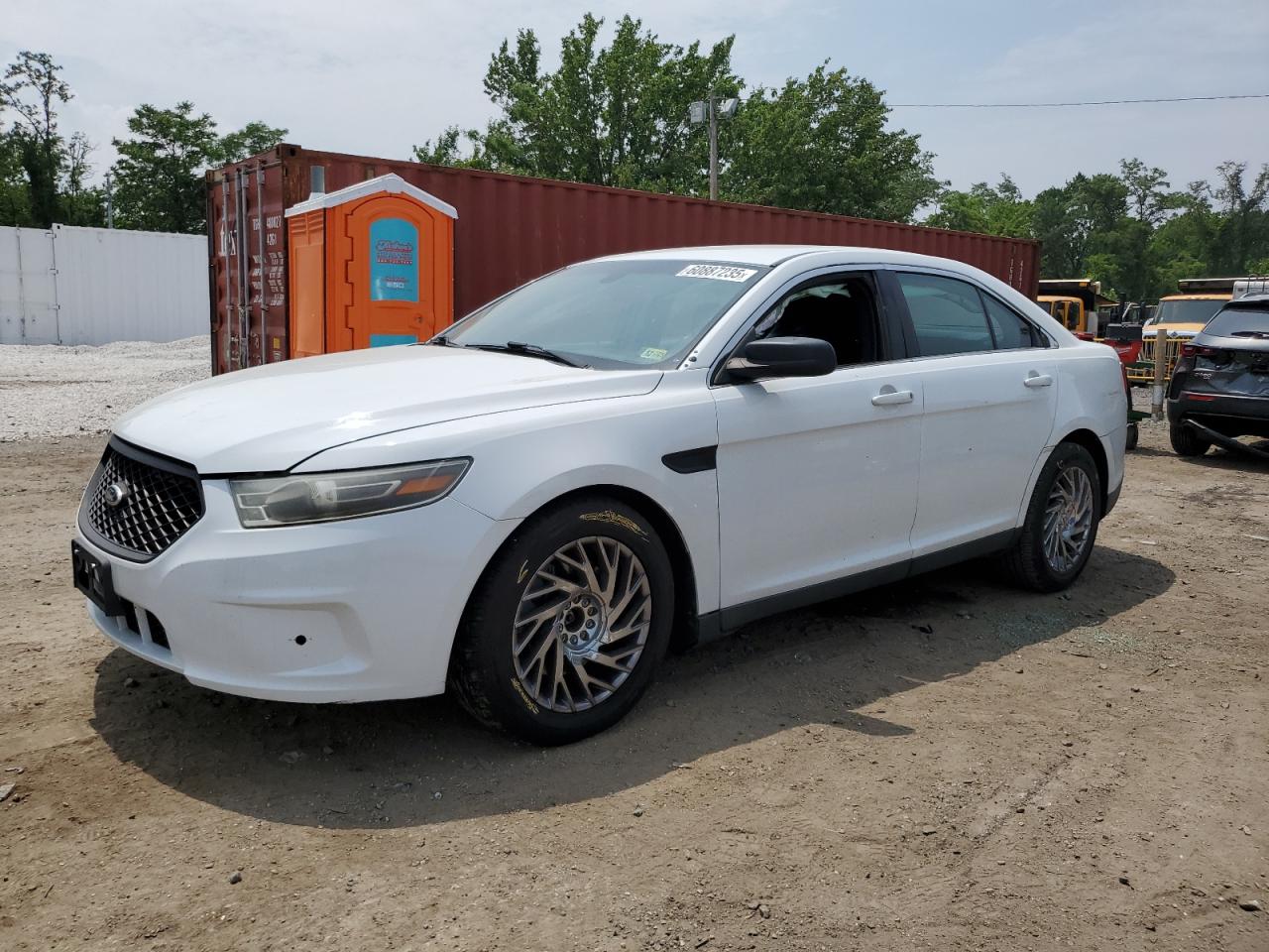 FORD TAURUS POL 2015