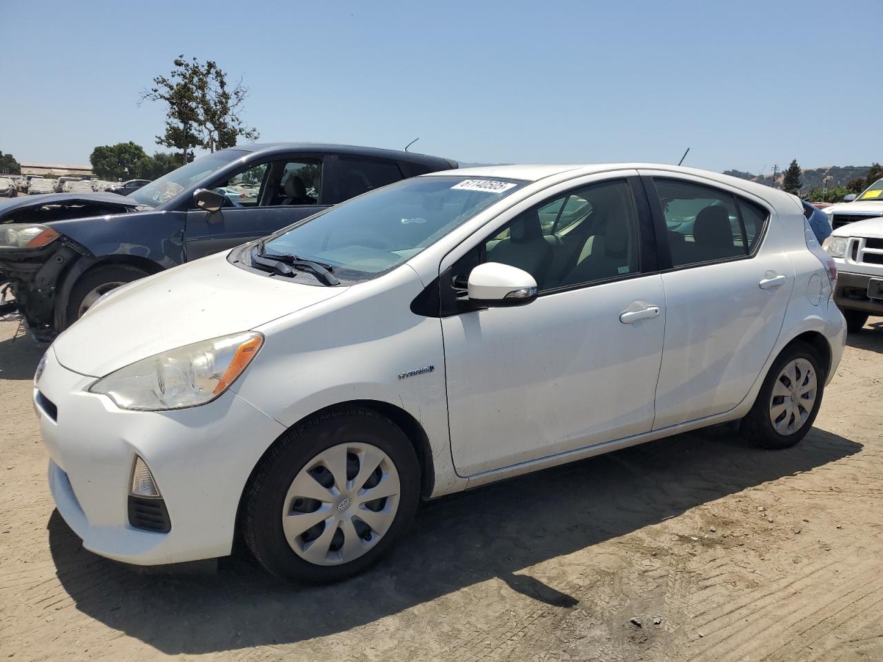 TOYOTA PRIUS C 2013