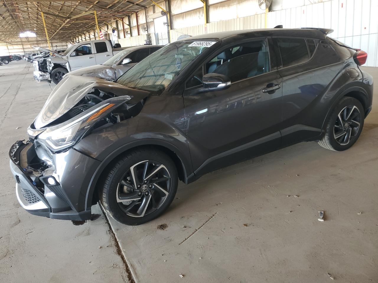 TOYOTA C-HR XLE 2021