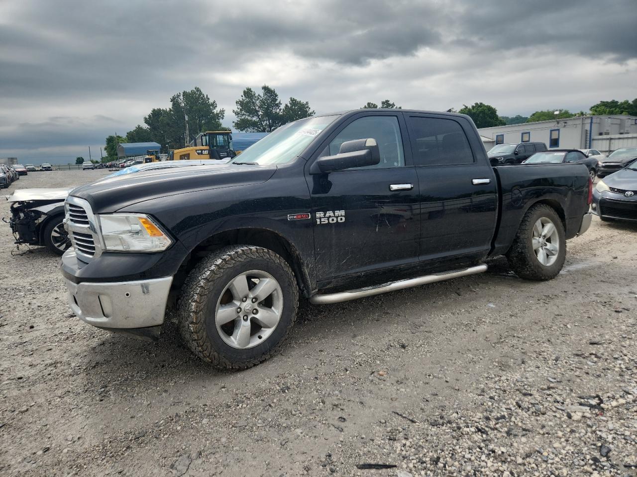 RAM 1500 SLT 2015