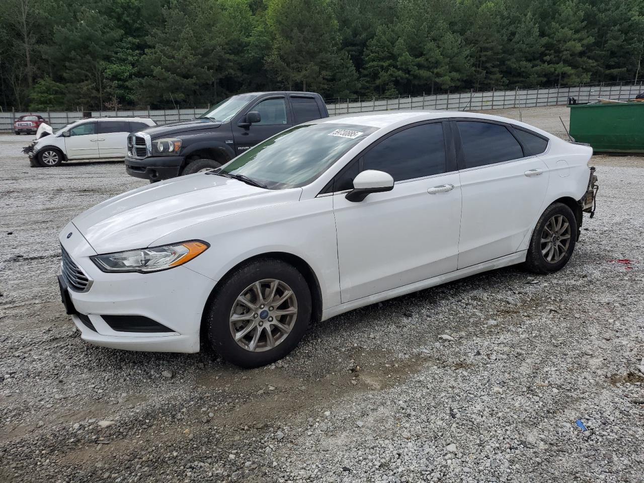 FORD FUSION S 2017