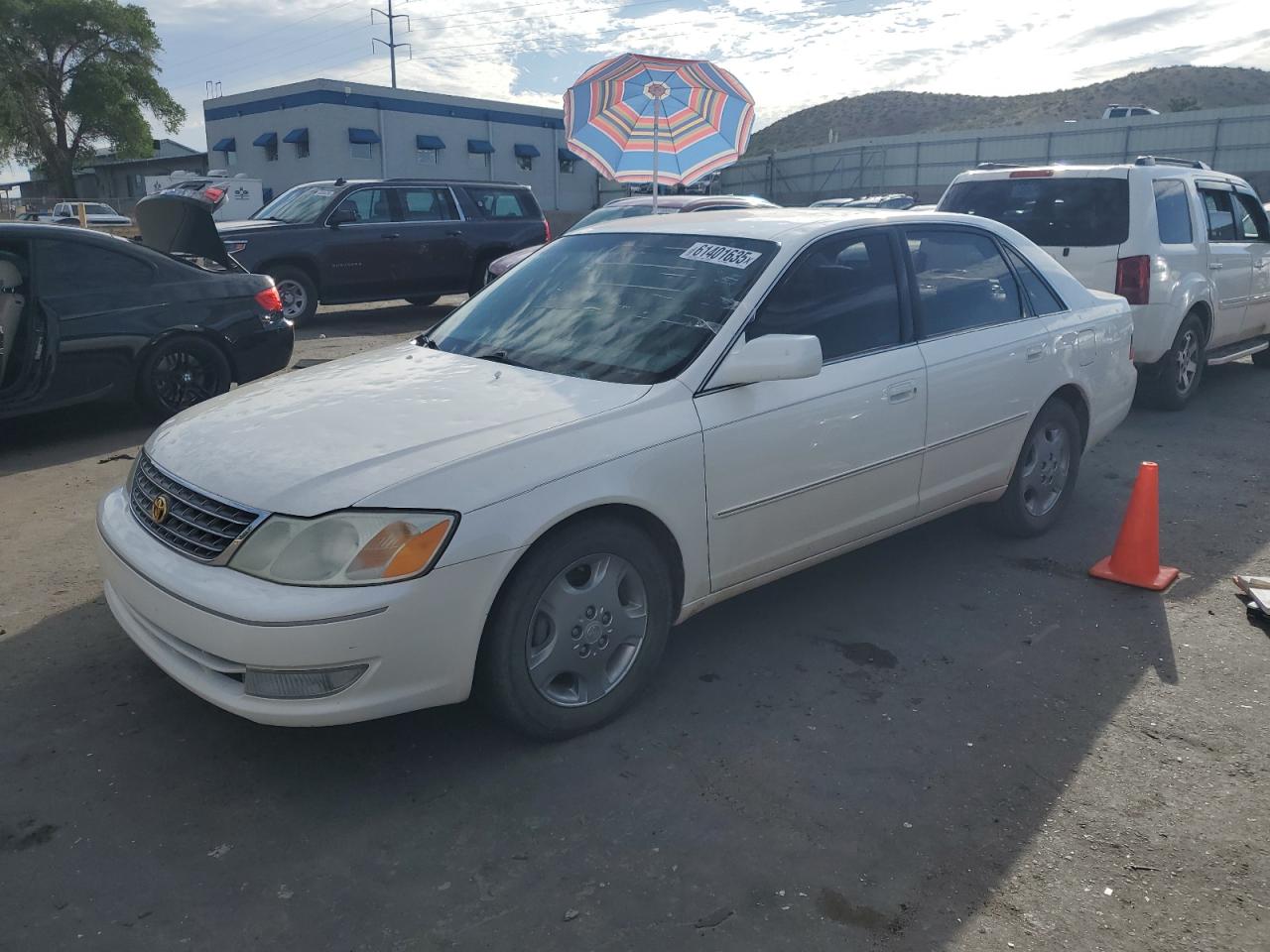 TOYOTA AVALON XL 2003