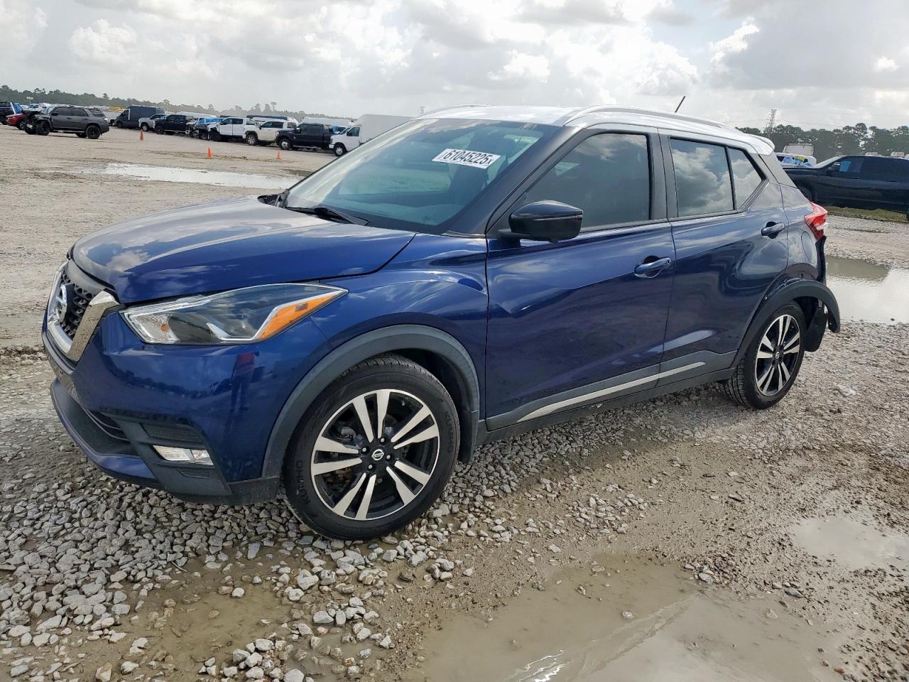 NISSAN KICKS S 2019