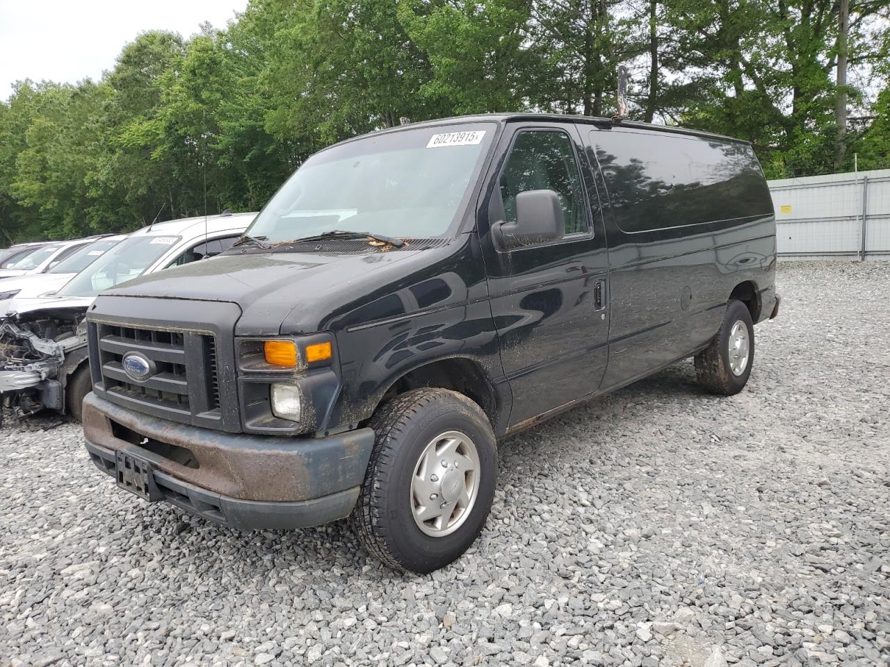 FORD ECONOLINE 2010