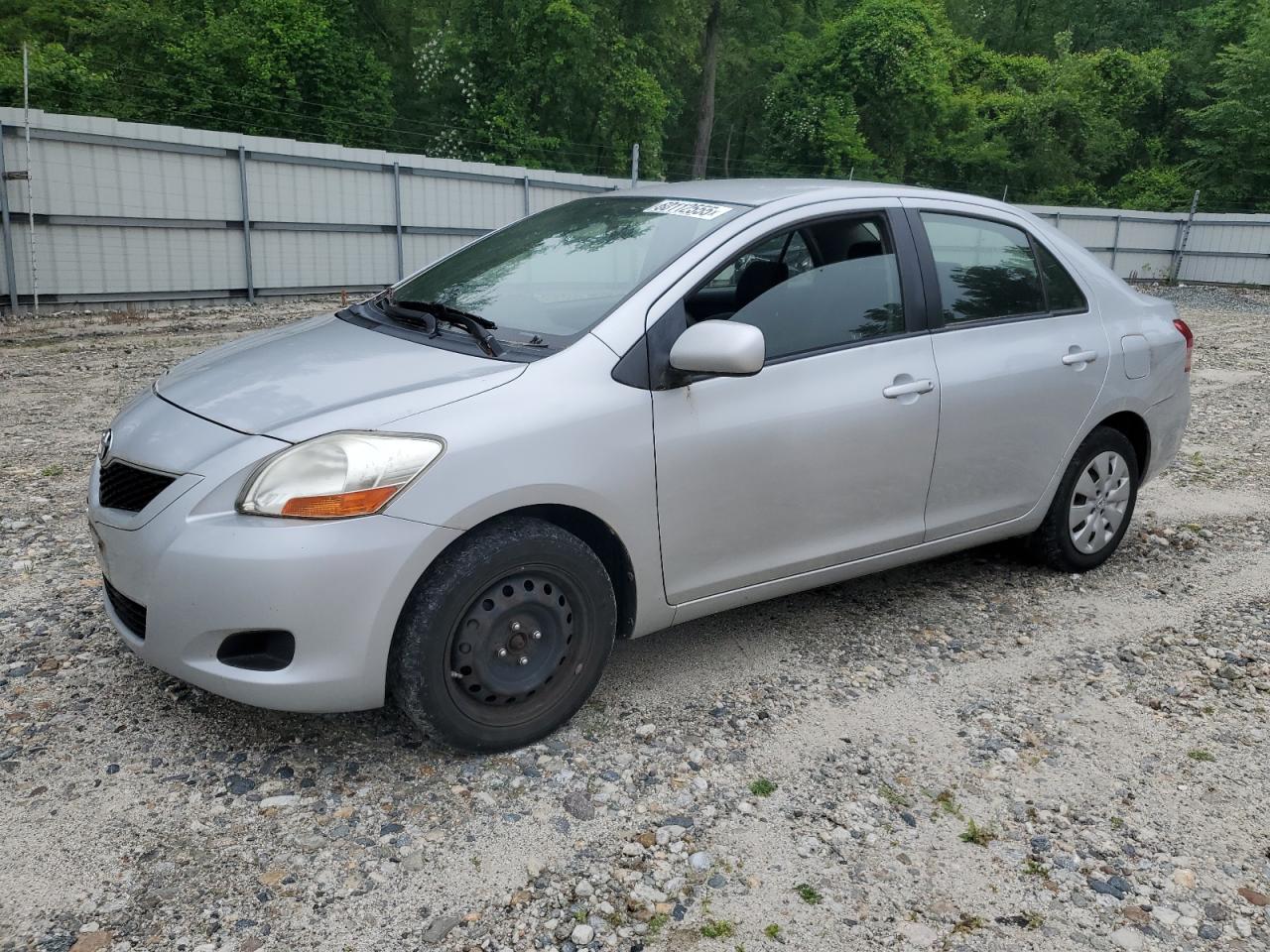 TOYOTA YARIS 2013
