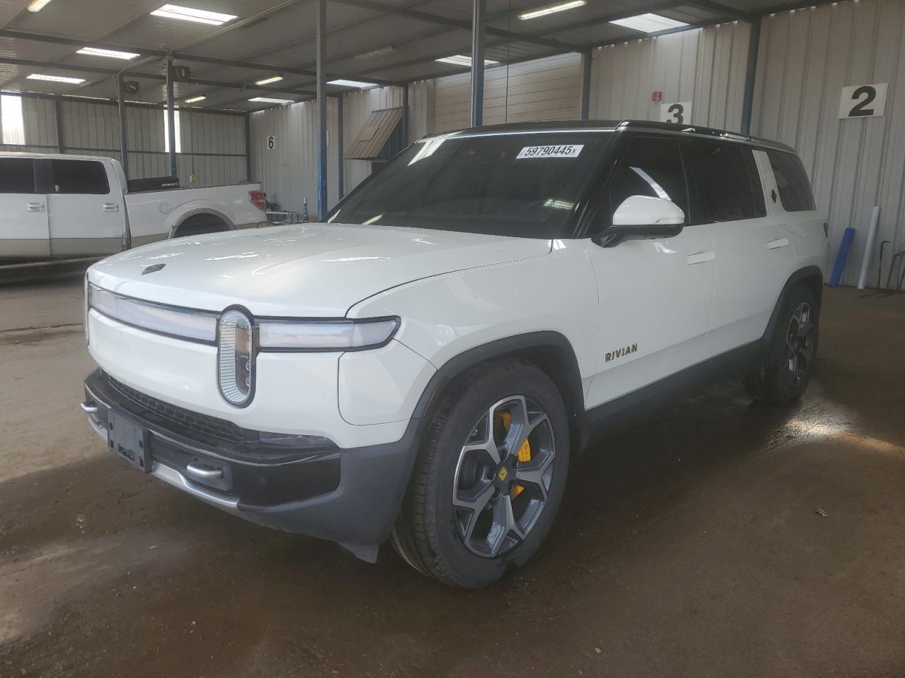 RIVIAN R1S ADVENT 2023