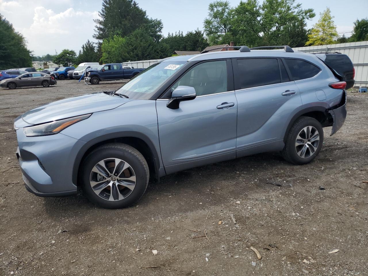 TOYOTA HIGHLANDER 2023