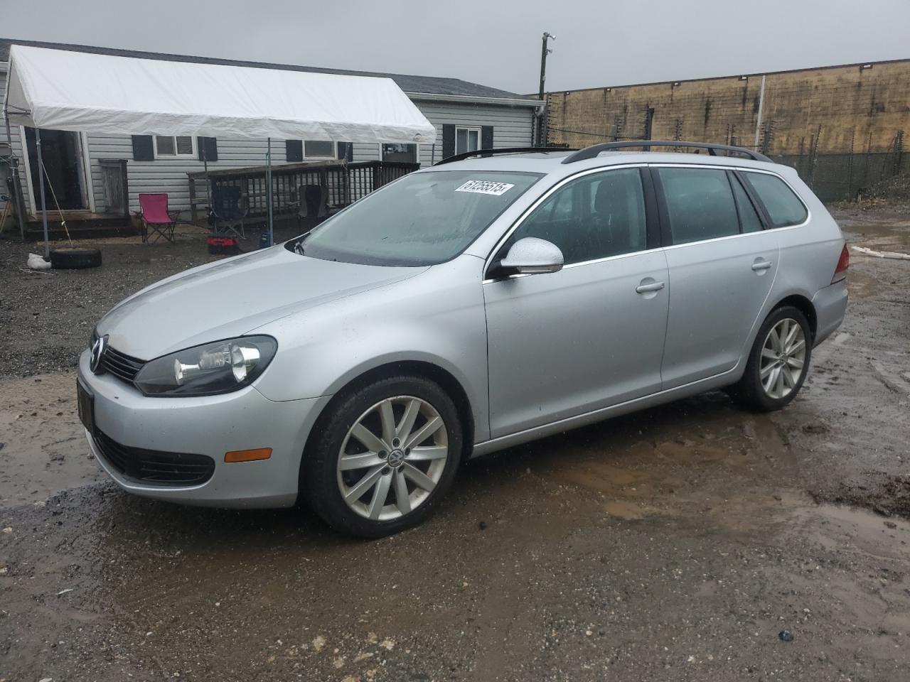 VOLKSWAGEN JETTA 2013