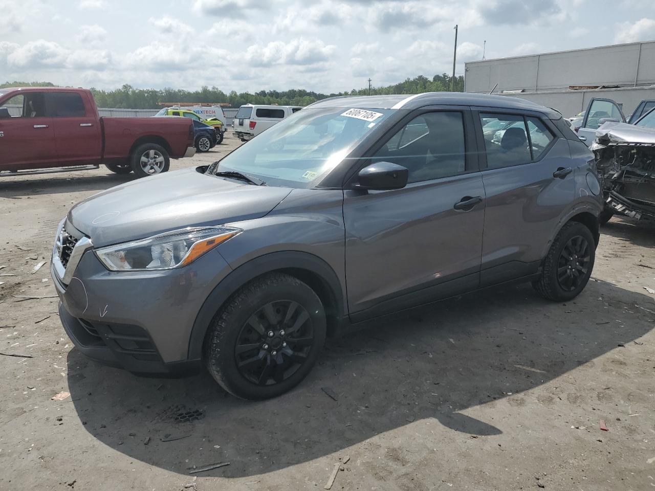 NISSAN KICKS S 2019