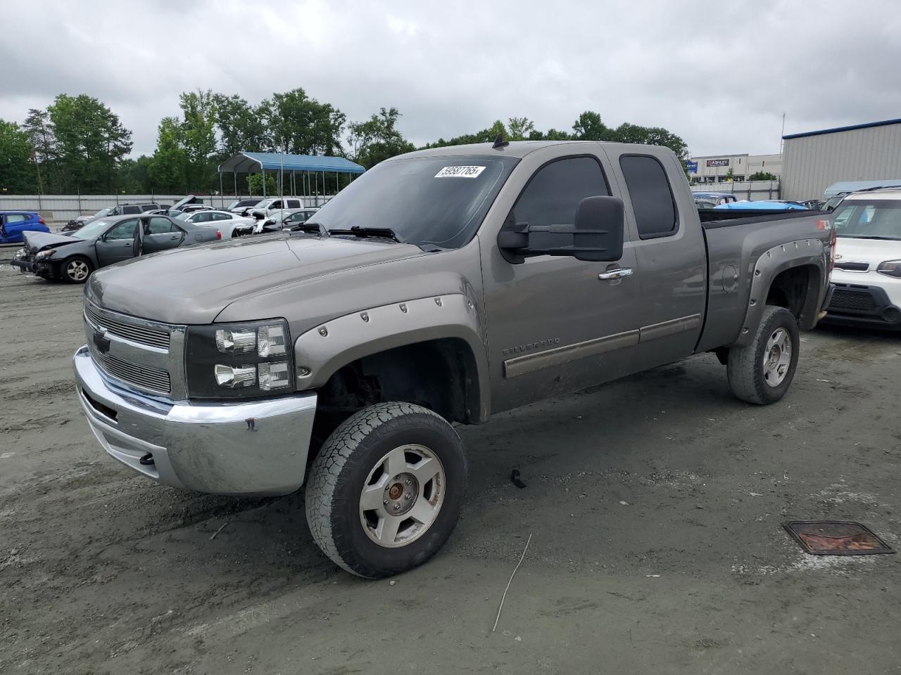 CHEVROLET SILVERADO 2013