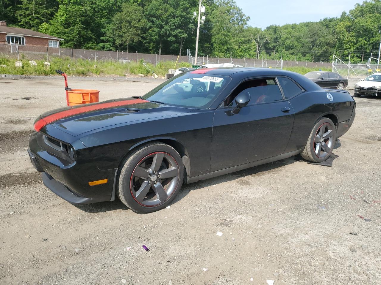 DODGE CHALLENGER 2013
