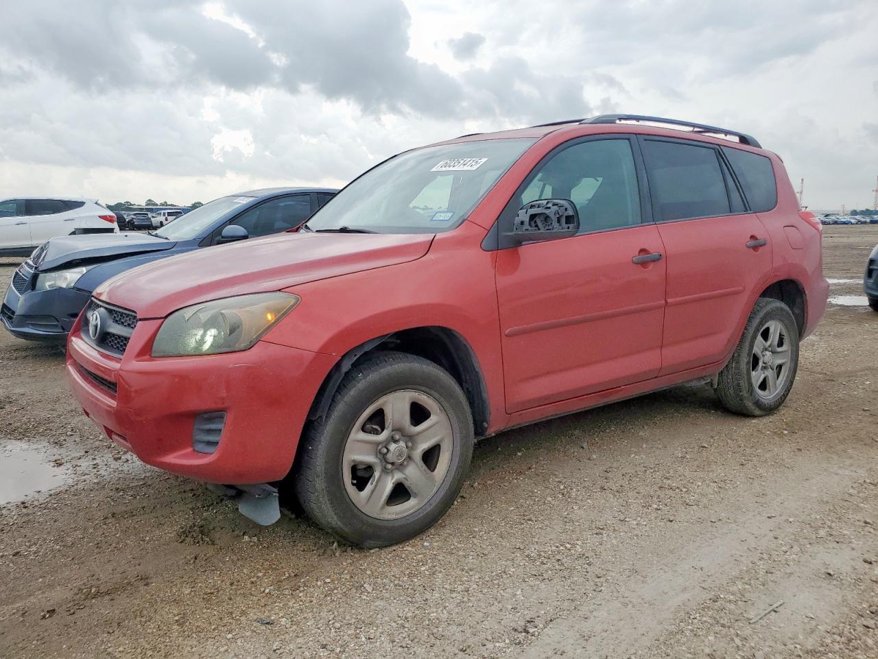 TOYOTA RAV4 2011