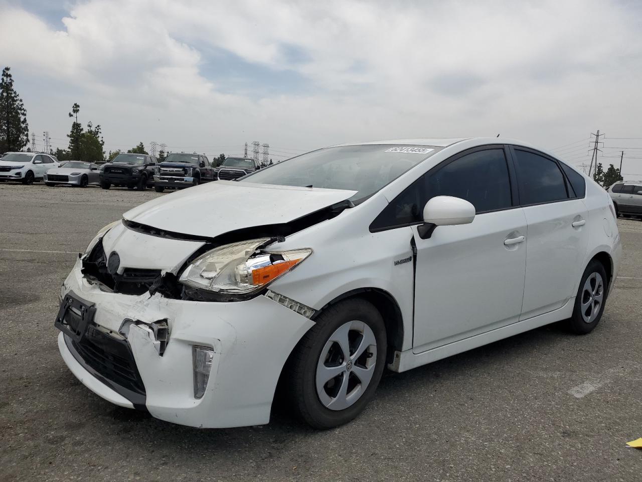 TOYOTA PRIUS 2015