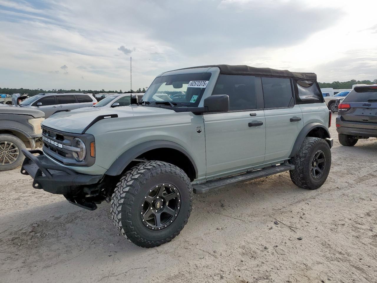 FORD BRONCO BAS 2021