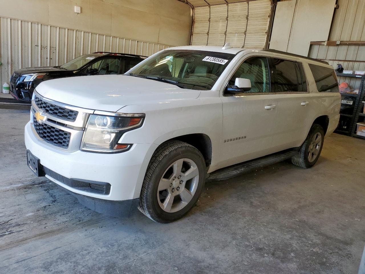 CHEVROLET SUBURBAN C 2016