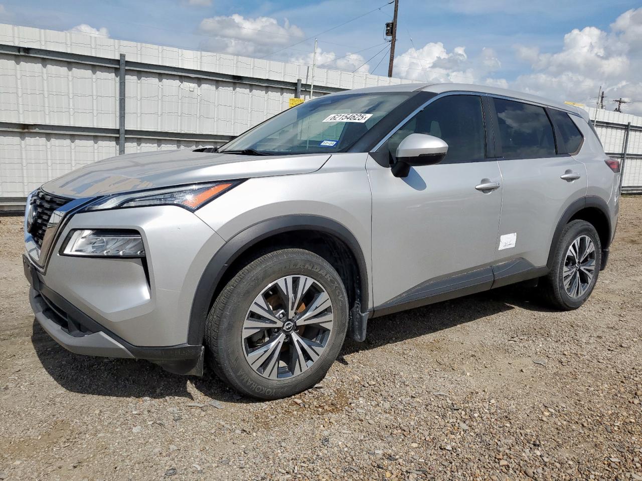 NISSAN ROGUE SV 2022