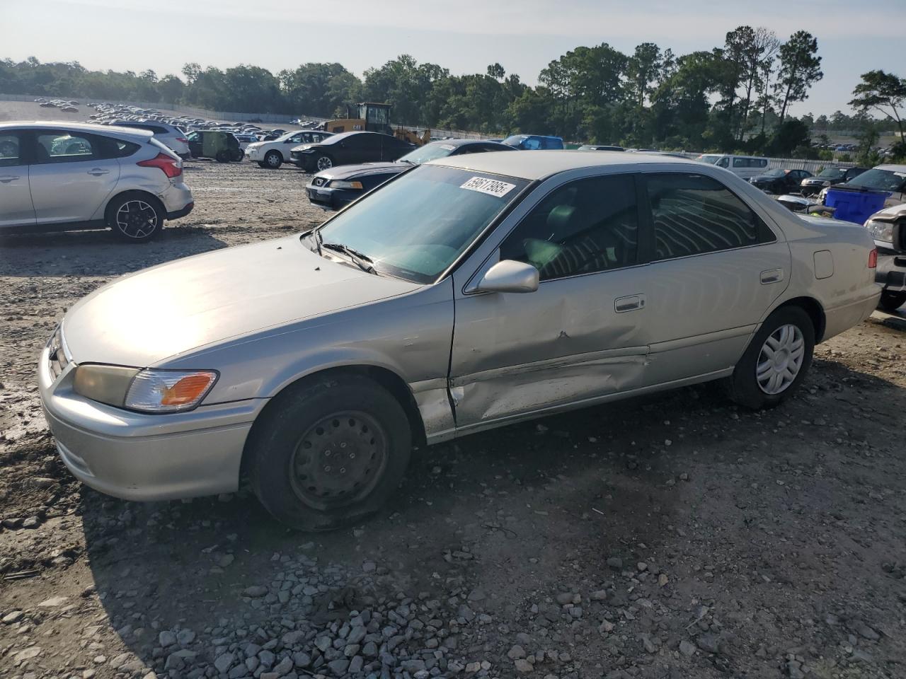 TOYOTA CAMRY 2001