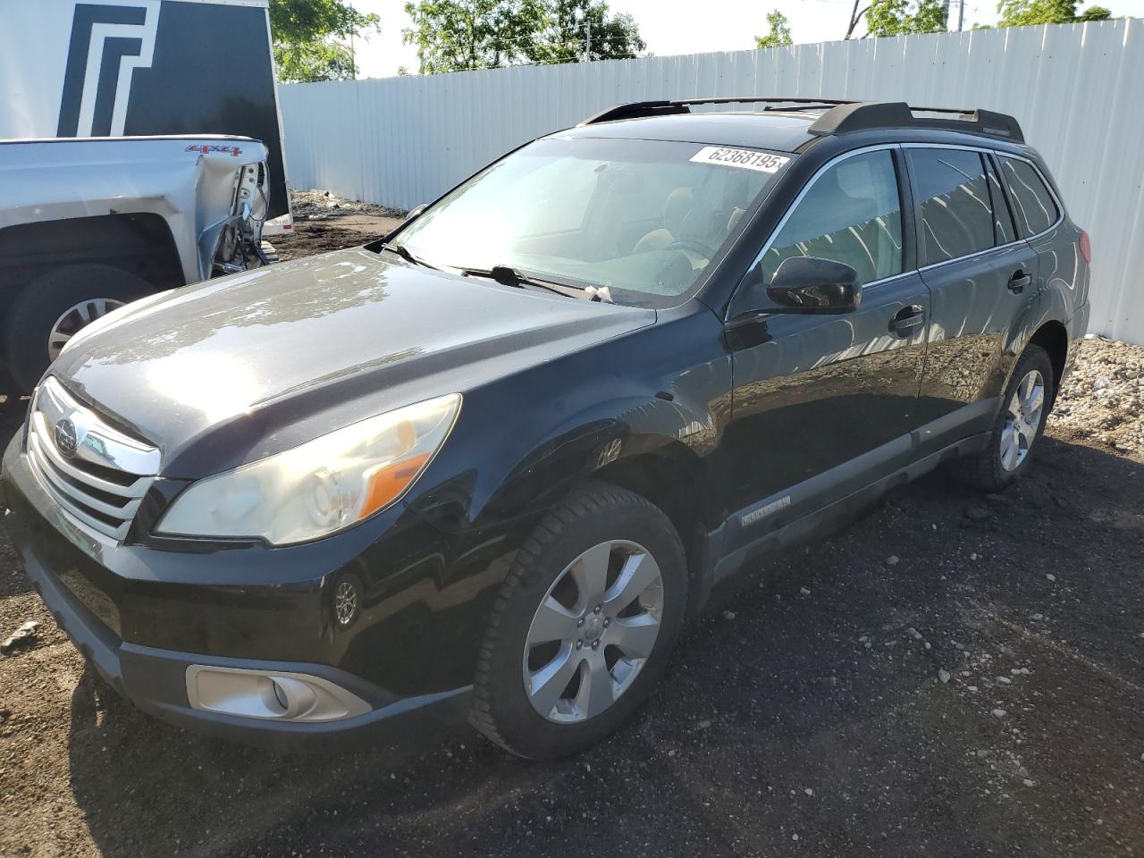SUBARU OUTBACK 2. 2010