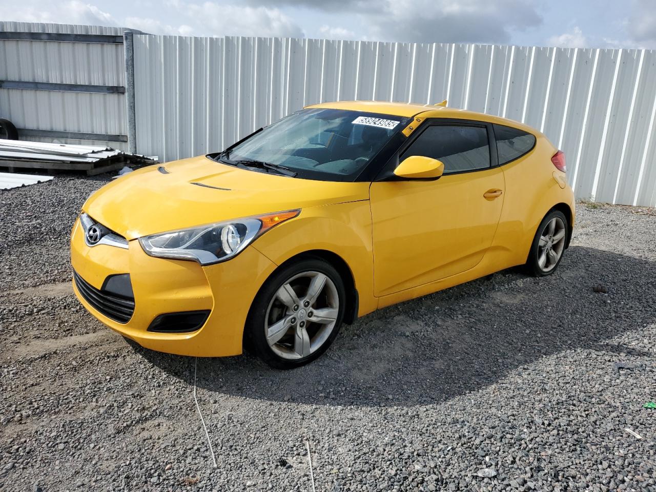 HYUNDAI VELOSTER 2015