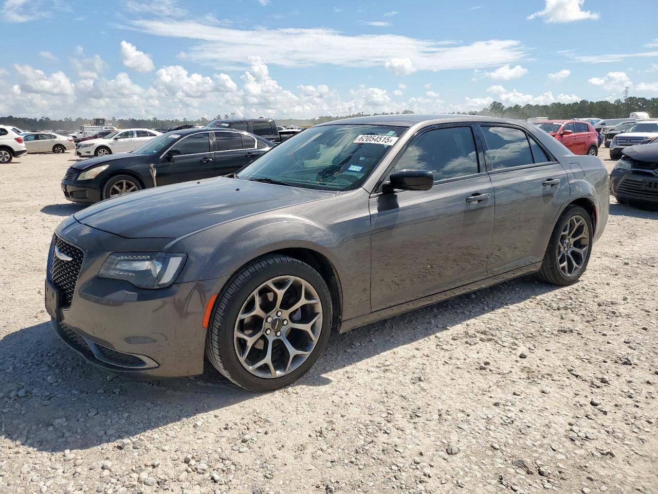 CHRYSLER 300 TOURIN 2018