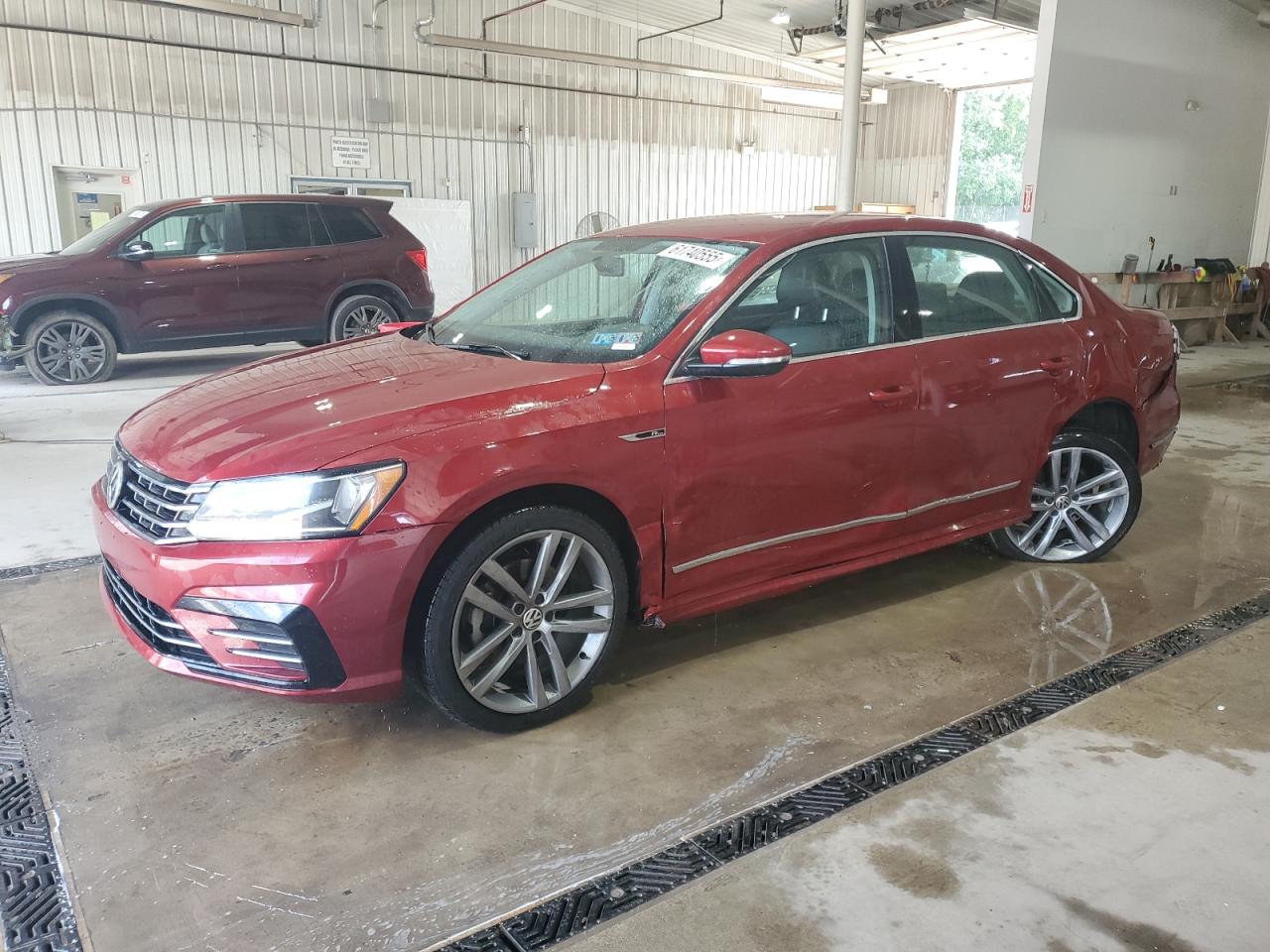 VOLKSWAGEN PASSAT R-L 2017