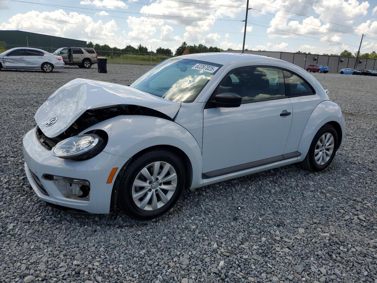 VOLKSWAGEN BEETLE S 2018