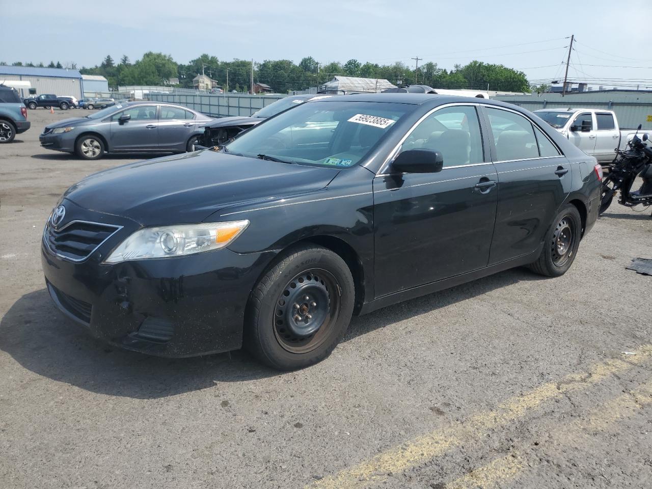 TOYOTA CAMRY BASE 2011