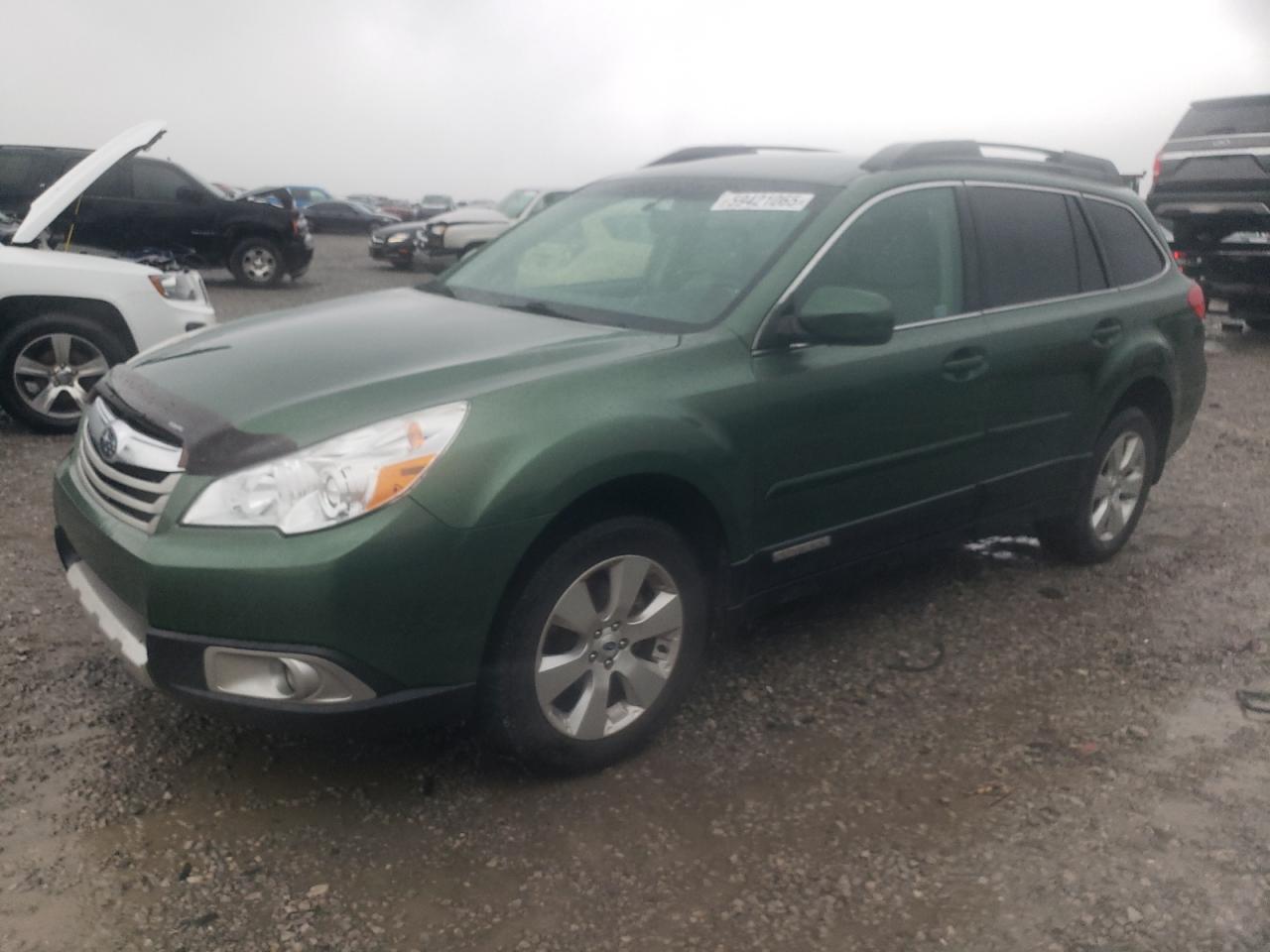 SUBARU OUTBACK 2. 2012