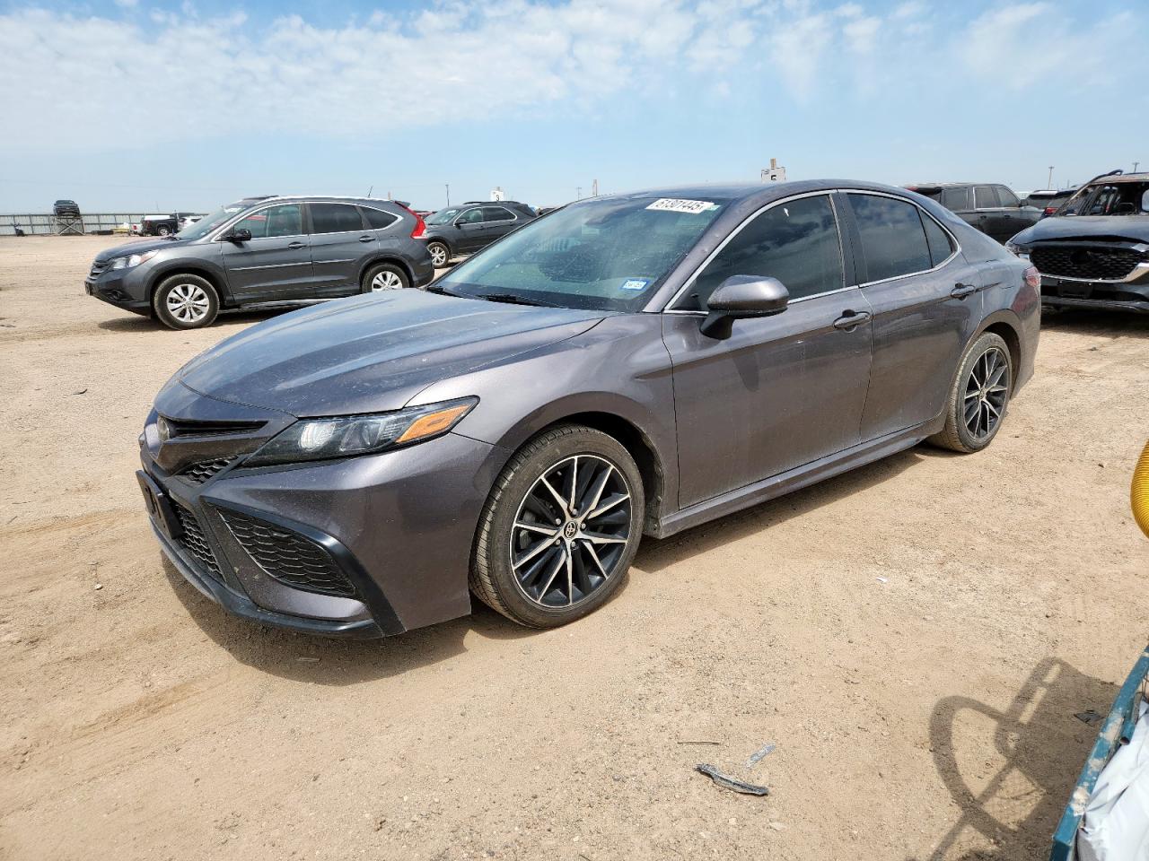 TOYOTA CAMRY SE 2021
