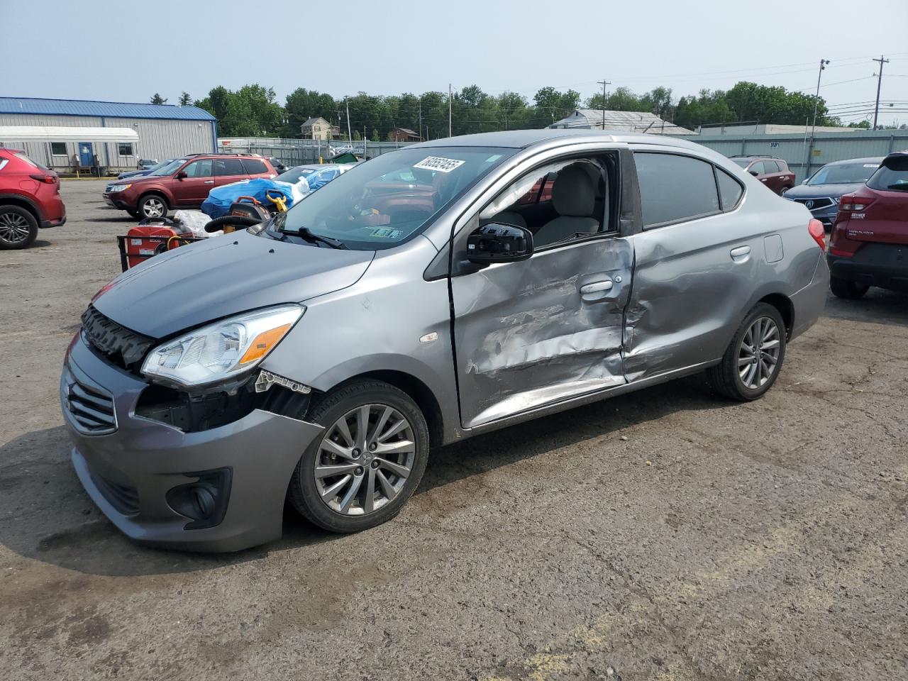 MITSUBISHI MIRAGE G4 2019