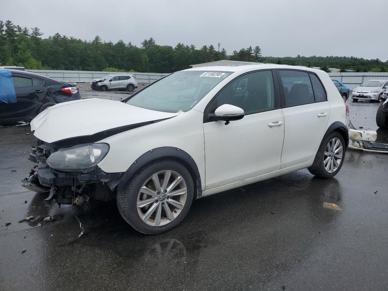 VOLKSWAGEN GOLF 2012